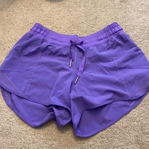 Lululemon original hottie hot shorts with the drawstrings